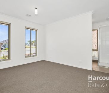 Modern 4-Bedroom Home in the Heart of Beveridge - Photo 2