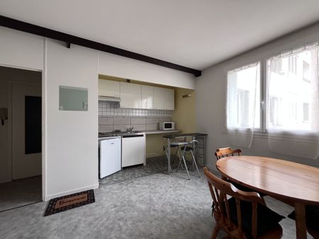 Location Appartement 1 pièce 29m² PERIGUEUX 24000 - Photo 3