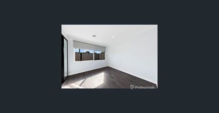 Beautifully Renovated Family Home with Ample Parking in Central St Albans - Photo 5