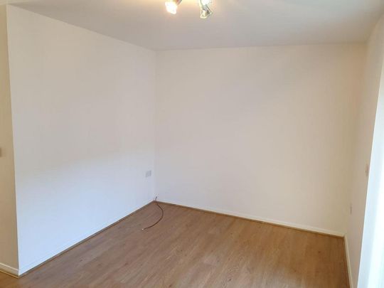 2 bedroom maisonette to rent - Photo 1