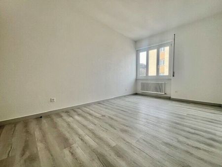 FINO A 3 MESI GRATUITI - 3.5 locali ristrutturato a Chiasso - Foto 5