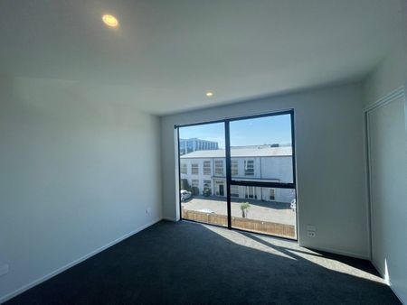 13/333 Lincoln Road, Addington - Photo 3