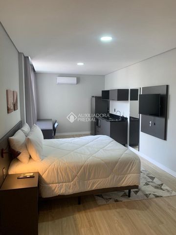 Apartamento com 1 quarto e 29m² para alugar em Centro Histórico, Porto Alegre. - Foto 2