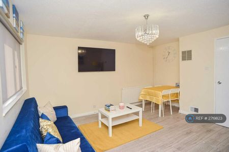 2 bedroom terraced house to rent - Photo 2