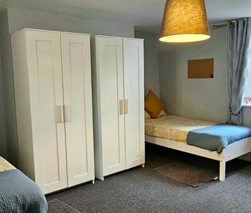 Royal Canal Terrace, Dublin - Photo 5