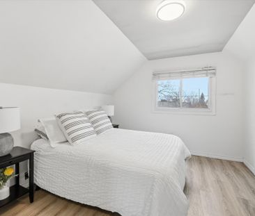 For Lease - 70 Whyte Avenue, Thorold, Ontario - Photo 2