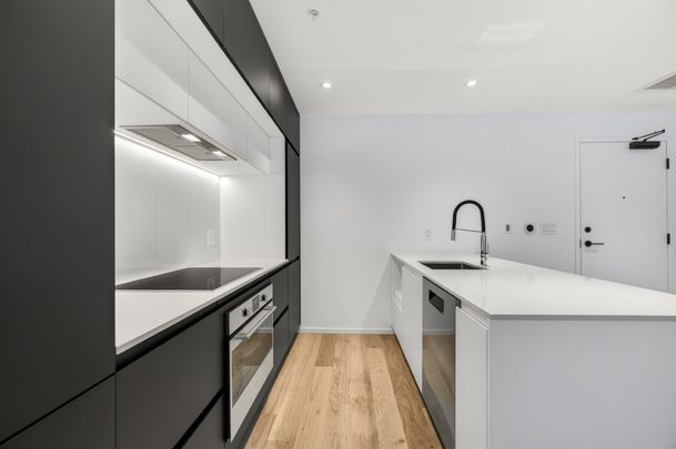 2375, Ch. Lucerne, MV114, Mont-Royal - Photo 1