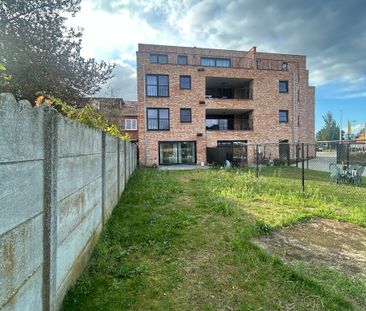 Gelijkvloers appartement met 2 slaapkamers en tuin - Photo 6