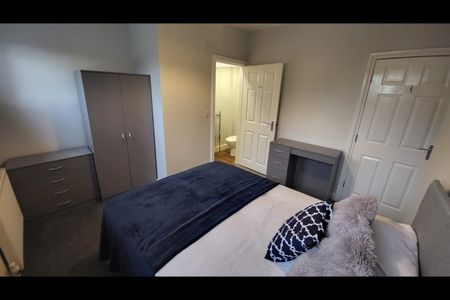 Room in a Shared House, Clifton Mount, S65 - Photo 5