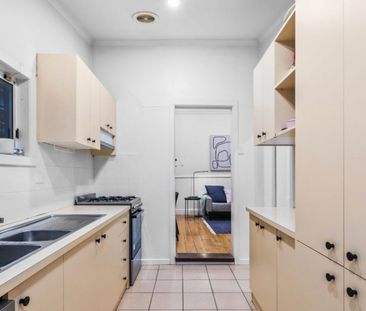 Register to Inspect / Classic Victorian Charm in Prime Spotswood Lo... - Photo 2