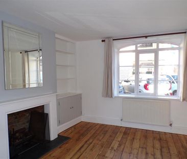 2 bedroom property to rent - Photo 2