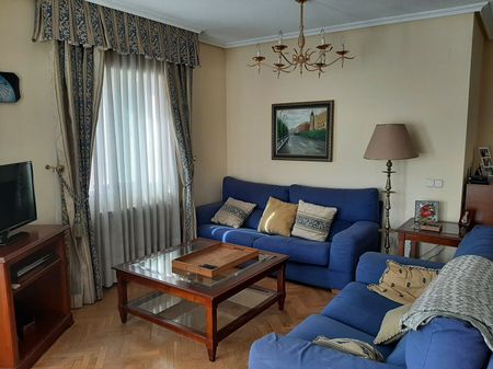 Piso de alquiler en Estación - Parque O'Donnell - Photo 3