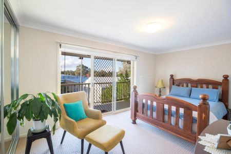 Modern Townhouse Living With Rare Second Car Space - Photo 4