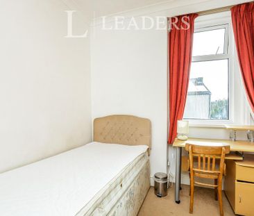 4 bedroom house to rent - Photo 4