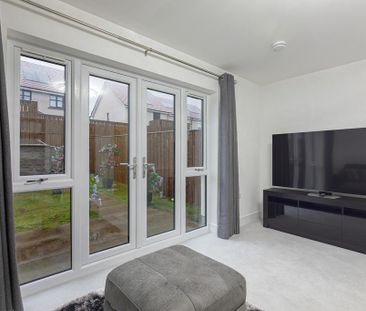 2 bedroom terraced house to rent - Photo 1