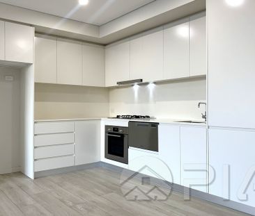 Modern One Bedroom Apartment for Lease - Photo 1