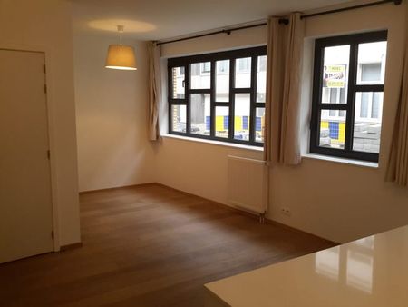 Appartement te huur - Foto 4