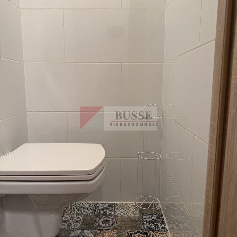 Stare Miasto ustawna kawalerka 44 m2 ,piwnica ! - Фото 1