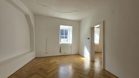 Cityapartment: "First class on the last floor" - Sonnige 2-Zimmer-Wohnung mit Topausstattung - Foto 2