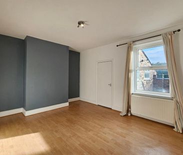 2 bedroom terraced house to rent - Photo 6