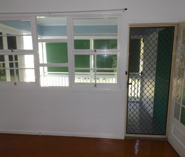 Sea Side Living - Photo 4