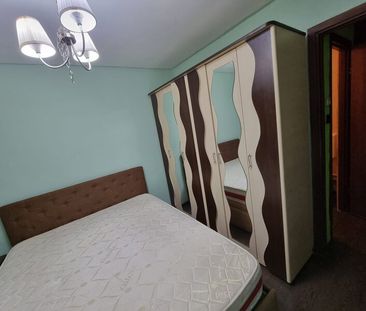 Titan, str. plt. Petre Ionescu, renovat, tv - Fotografie 1