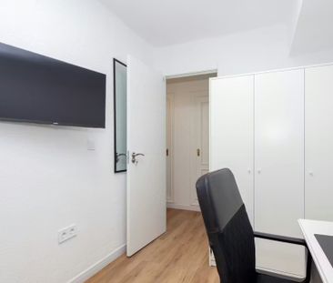 Carrer de Vidal de Blanes, Valencia, Valencian Community 46024 - Photo 1