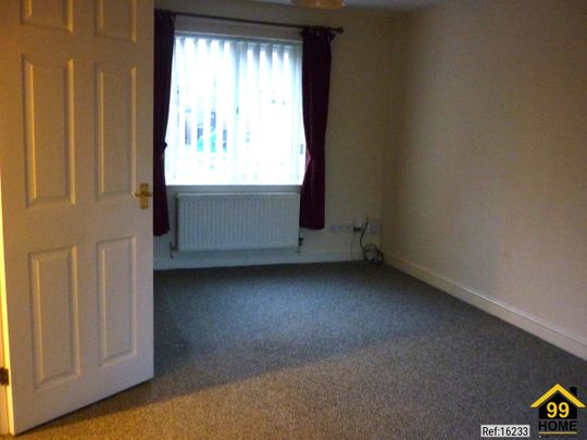 2 bed Semi-detached in Hill Vue Gardens , Newark, NG24 1PH - Photo 1