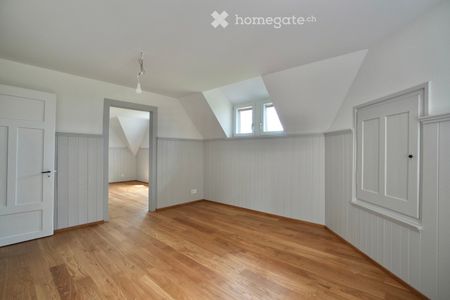 Fein renovierte 3-Zimmer-Dachwohnung über Eschlikon TG, idyllisch gelegen in guter Gemeinschaft - Photo 5