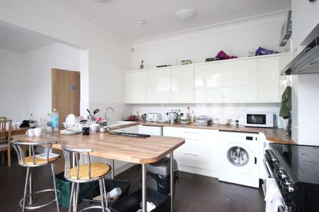 Cranbrook Road, Redland - Photo 2