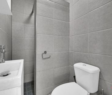 Studio to rent - Photo 6