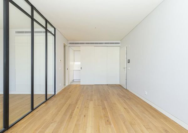 1 Bedroom Apartment with a view, Largo do Rato, Lisboa