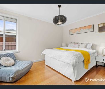 10 Laurus Court, Dandenong North VIC 3175 - Photo 4