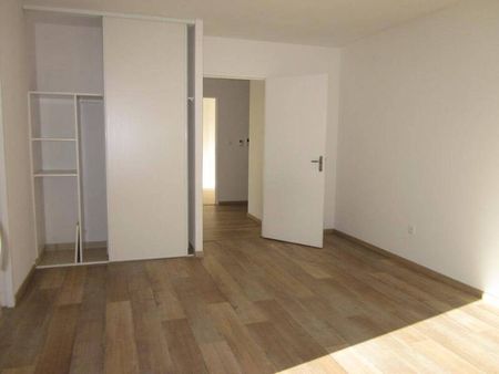 Appartement 3 pièces - - Photo 2