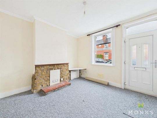 2 bedroom terraced house to rent - Photo 1