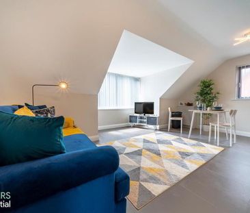 Apt 7, 1 Utility Street, Belfast, BT12 5JS - Photo 2