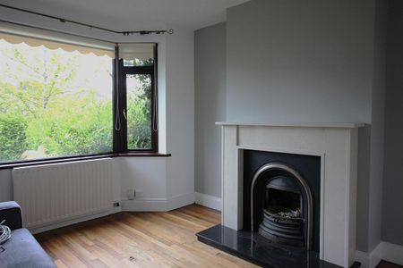 312 Saintfield Road, Belfast BT8 6PE - Photo 4