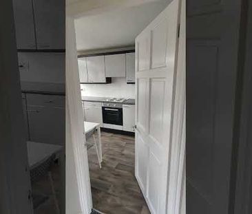 1 Bed Flat, Eglinton Court, G41 - Photo 5