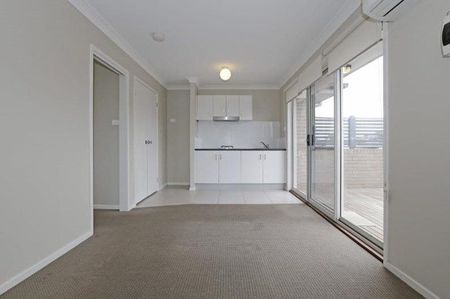 Home For Rent - Photo 4