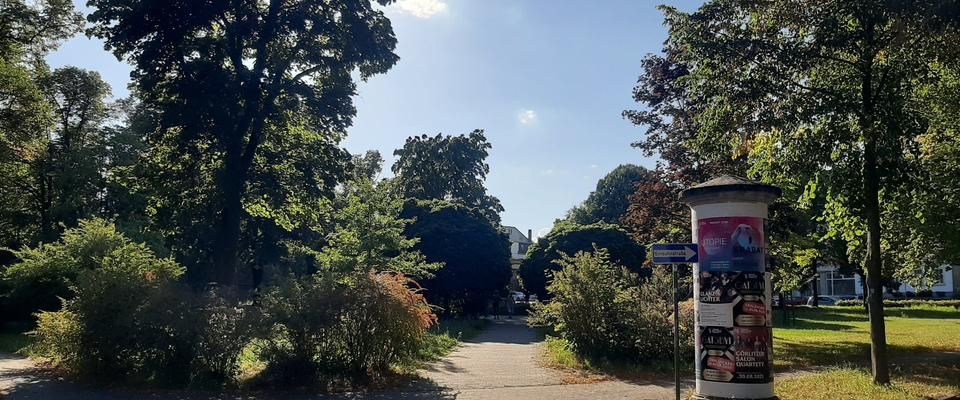 Altbau-Beletage in Gründerzeit-Stadtvilla mit Sonnenscheingarantie! Frisch renoviert!! - Foto 1