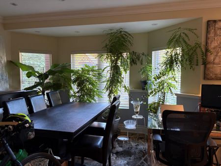 For Lease - 2407 Taylorwood Drive, Oakville, Ontario - Photo 4