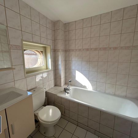 Location Appartement 1 pièce 20m² TOURNUS 71700 - Photo 4