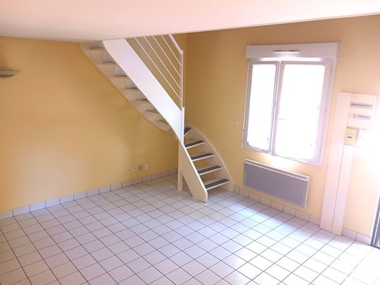 Appartement Blois 1 pièce(s) 36.68 m2 - Photo 1