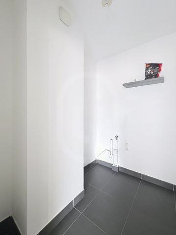 Location Appartement 3 pièces 76m² MONTPELLIER 34000 - Photo 5