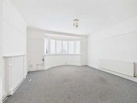 Marlowe Road, Hilary Mansions, Wallasey, Merseyside, 3 bedroom, Apartment - Photo 2