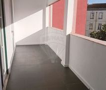 Rental Apartment 3 bedrooms in the center Estrela Lisboa - Photo 6