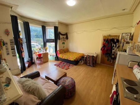 1 bedroom flat to rent - Photo 3
