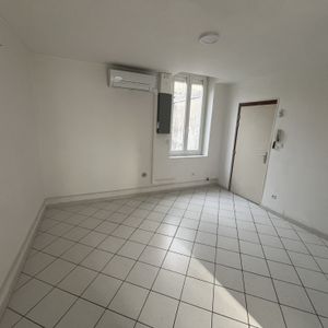 Appartement 29.46 m² - 2 Pièces - Nîmes (30900) - Photo 2