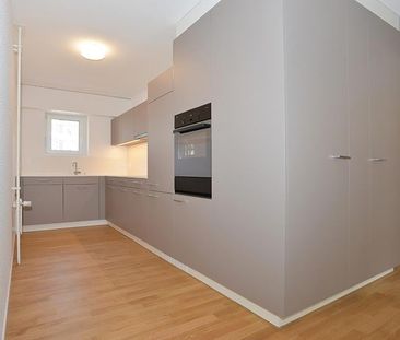 "Schöne Familienwohnung mit Balkon" - Photo 2