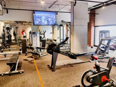 U18 Standard Studio - Photo 3